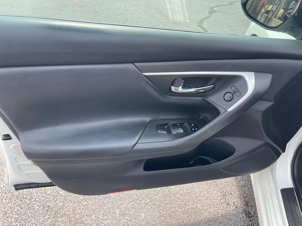 Nissan Altima 2.5 SR 2016