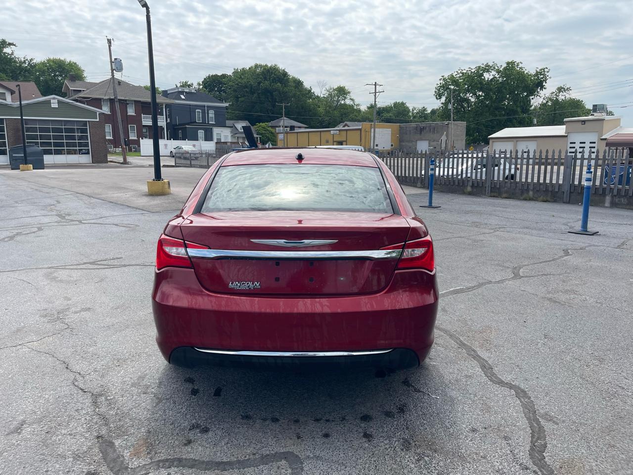 Chrysler 200 Touring 2013