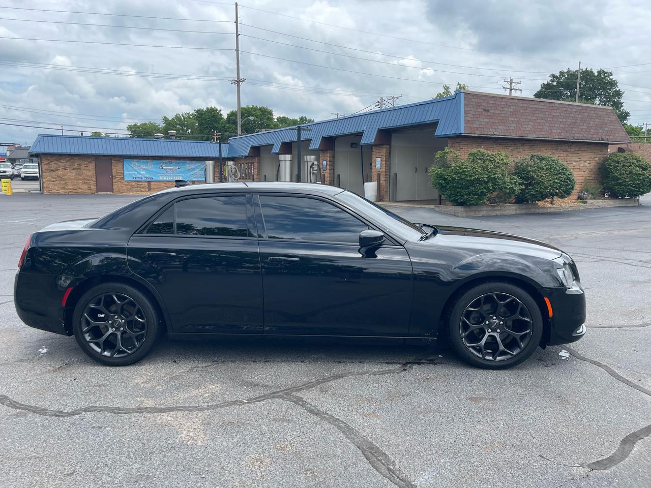 Chrysler 300 S V6 RWD 2019