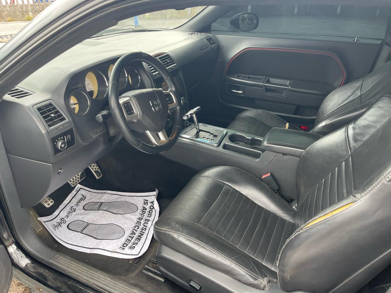 Dodge Challenger SXT 2012