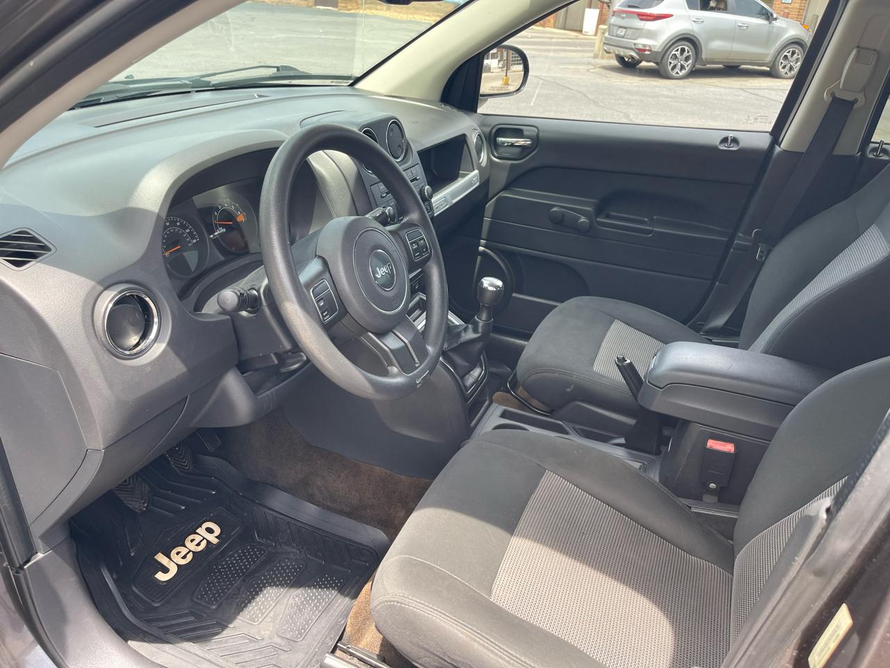 Jeep Compass Sport FWD 2014