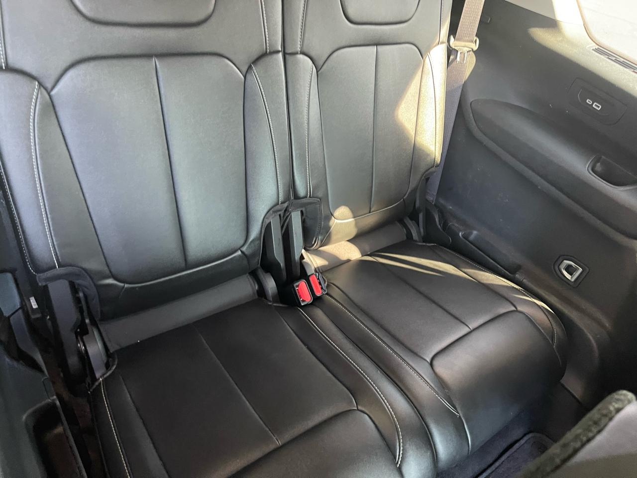Jeep Grand Cherokee L Limited 4WD 2023
