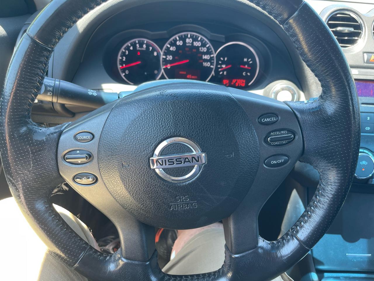 Nissan Altima 2.5 S Coupe 2012