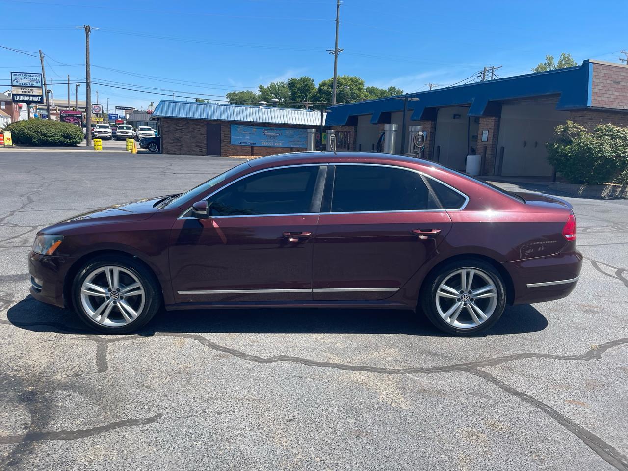 Volkswagen Passat 2.0L TDI SEL Premium 2013