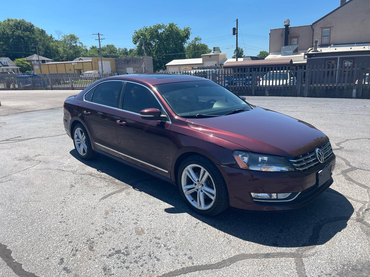 Volkswagen Passat 2.0L TDI SEL Premium 2013