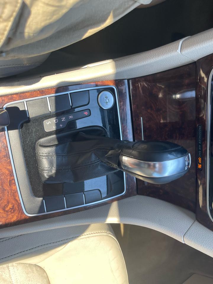 Volkswagen Passat 2.0L TDI SEL Premium 2013