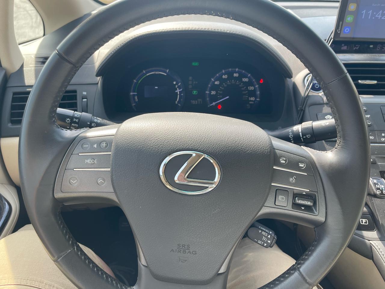 Lexus HS 250h Sedan 2010