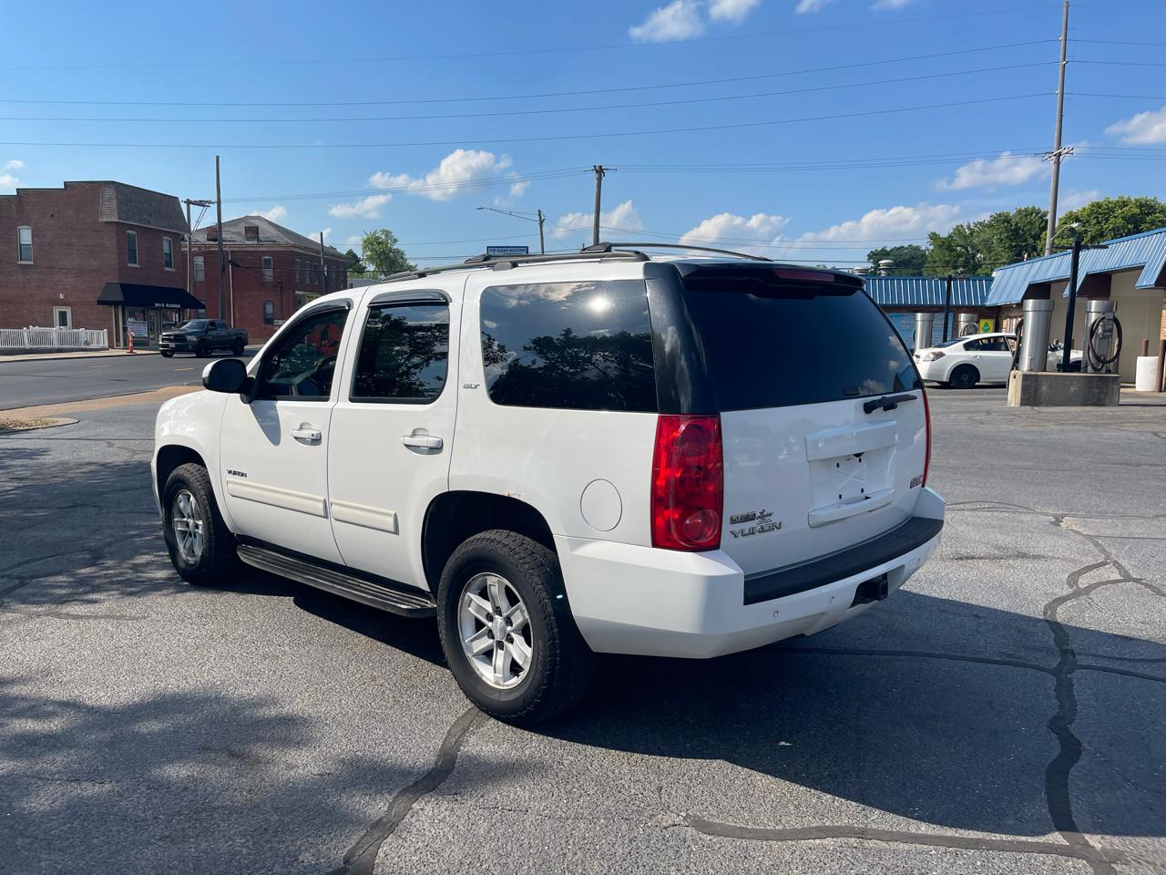 GMC Yukon SLT1 4WD 2010