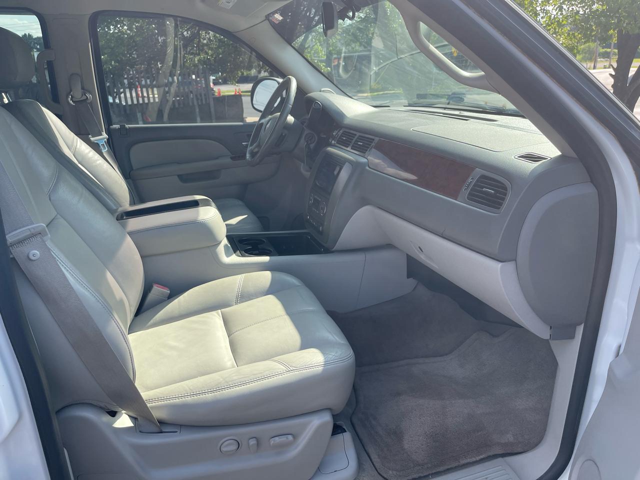 GMC Yukon SLT1 4WD 2010