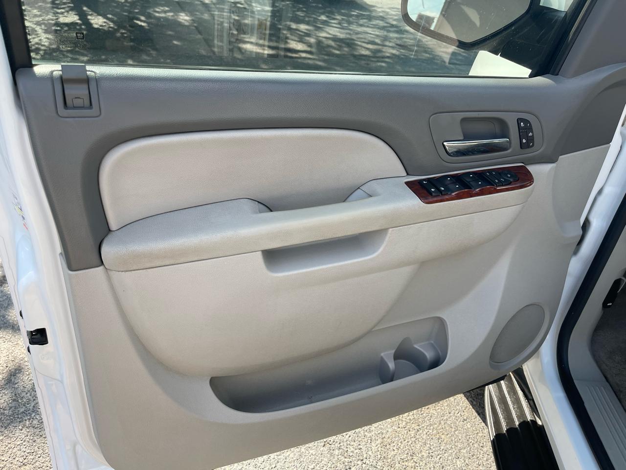 GMC Yukon SLT1 4WD 2010