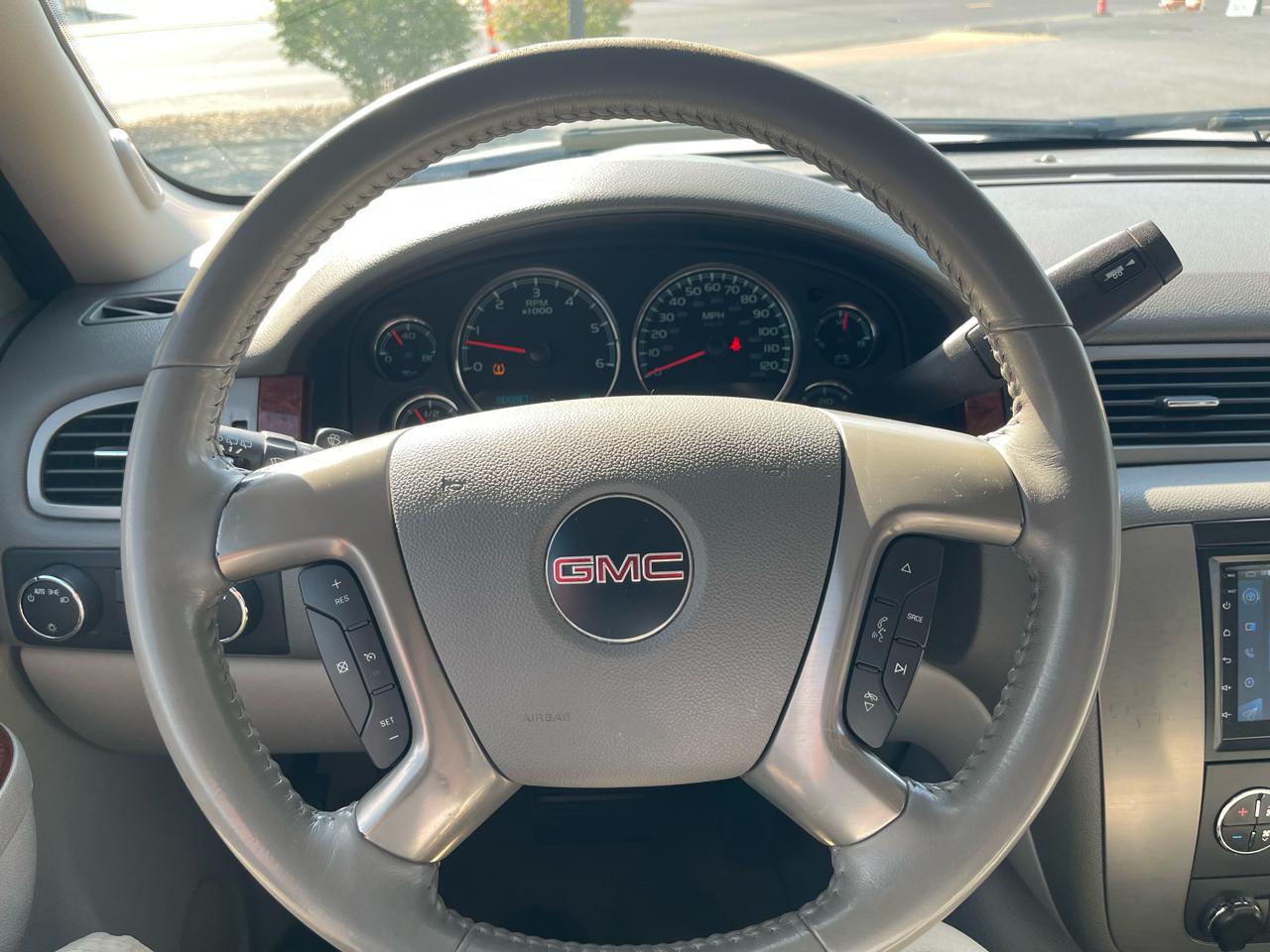 GMC Yukon SLT1 4WD 2010