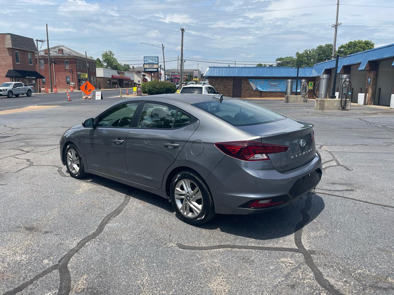 Hyundai Elantra Limited 2020