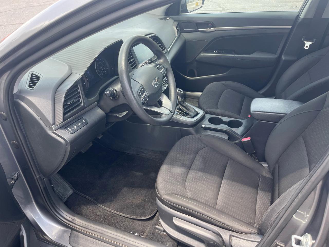 Hyundai Elantra Limited 2020