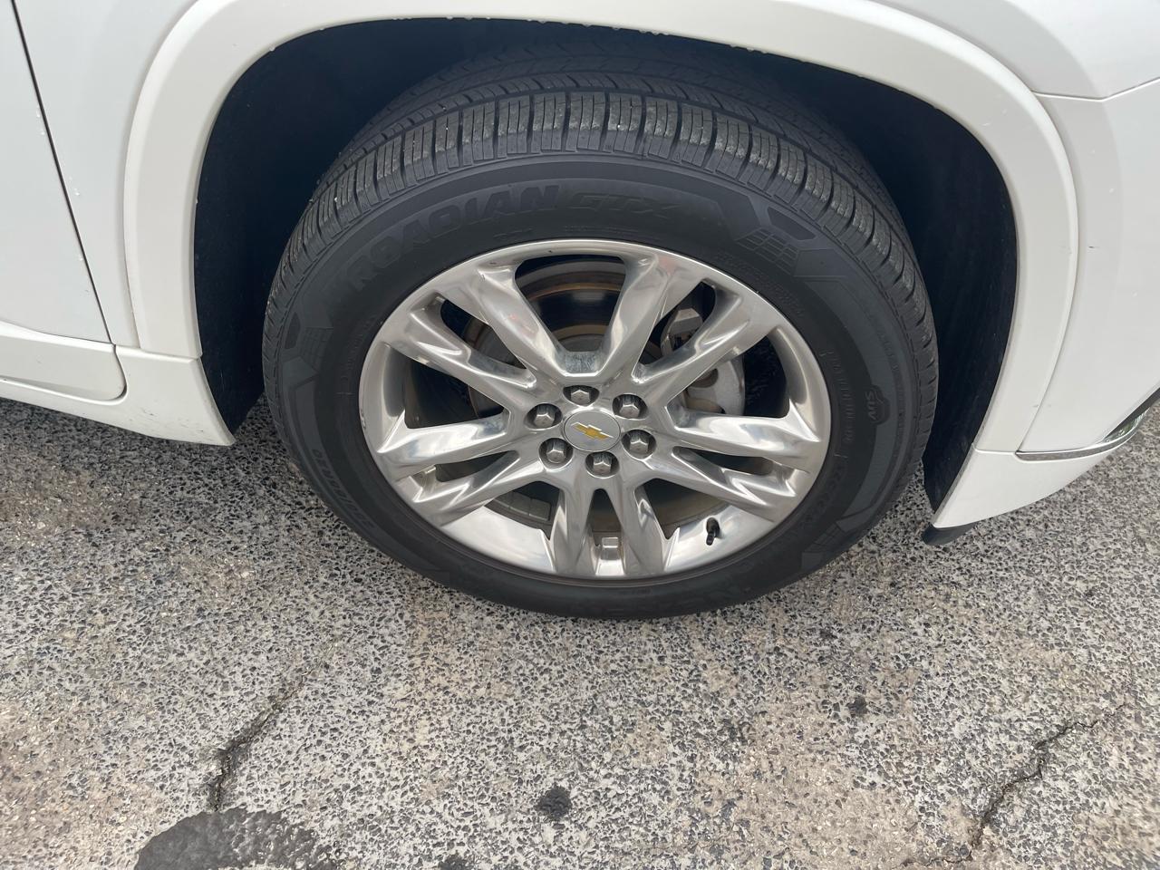Chevrolet Traverse AWD 4dr High Country w/2LZ 2019