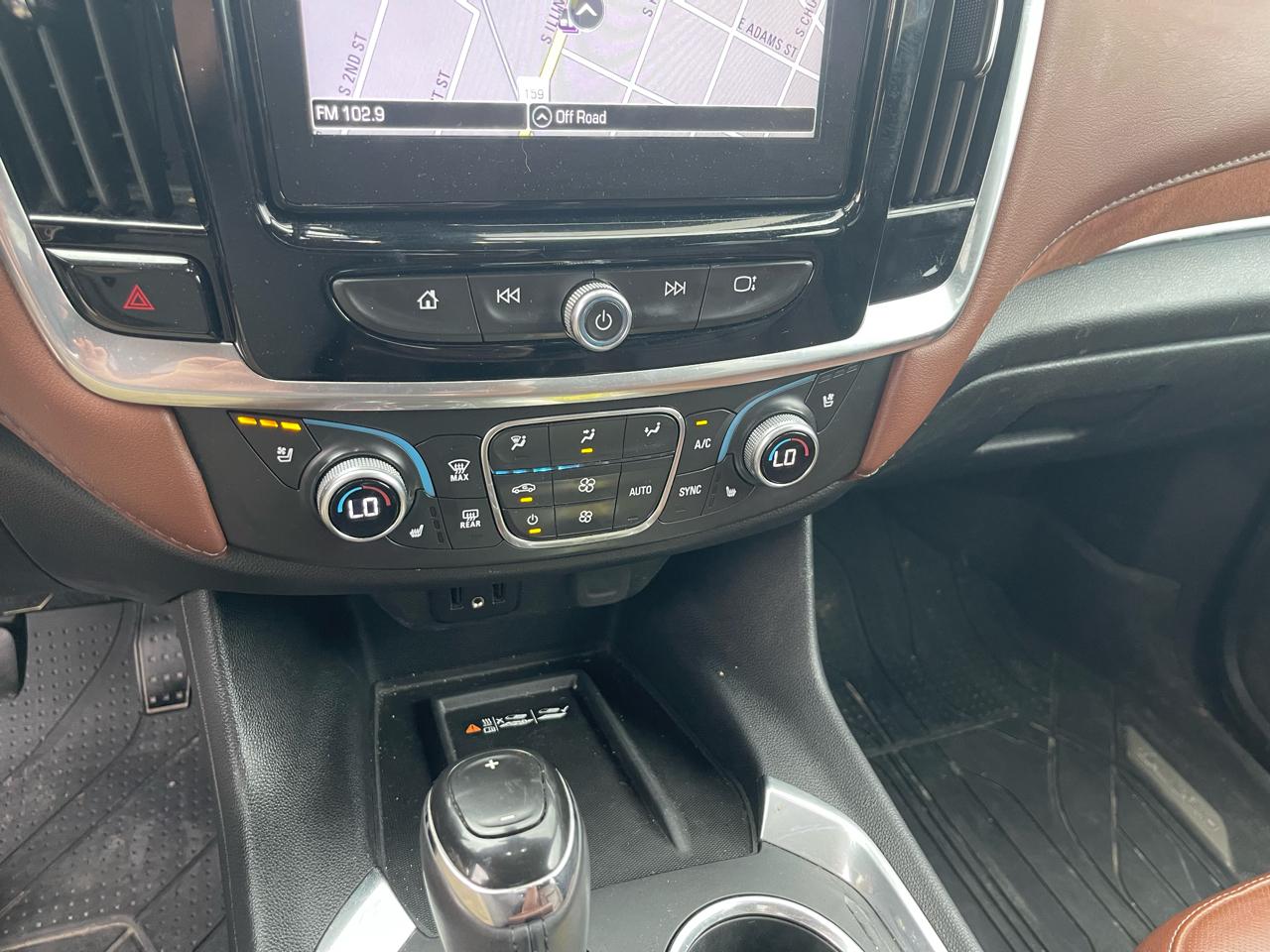 Chevrolet Traverse AWD 4dr High Country w/2LZ 2019