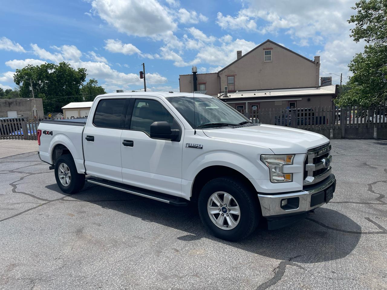 Ford F-150 4WD SuperCrew 145" XLT 2016