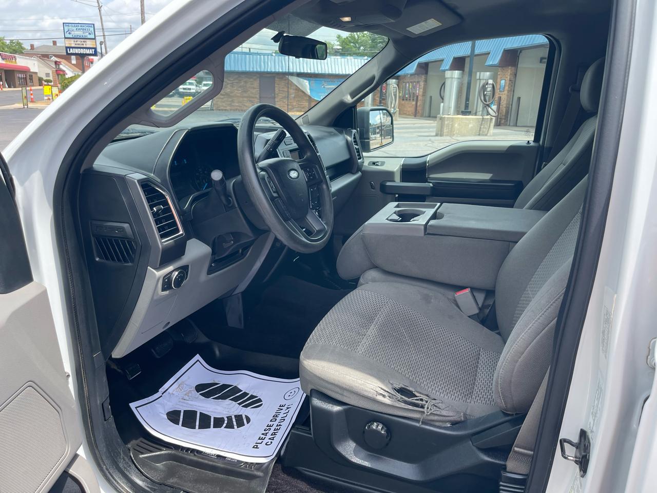 Ford F-150 4WD SuperCrew 145" XLT 2016