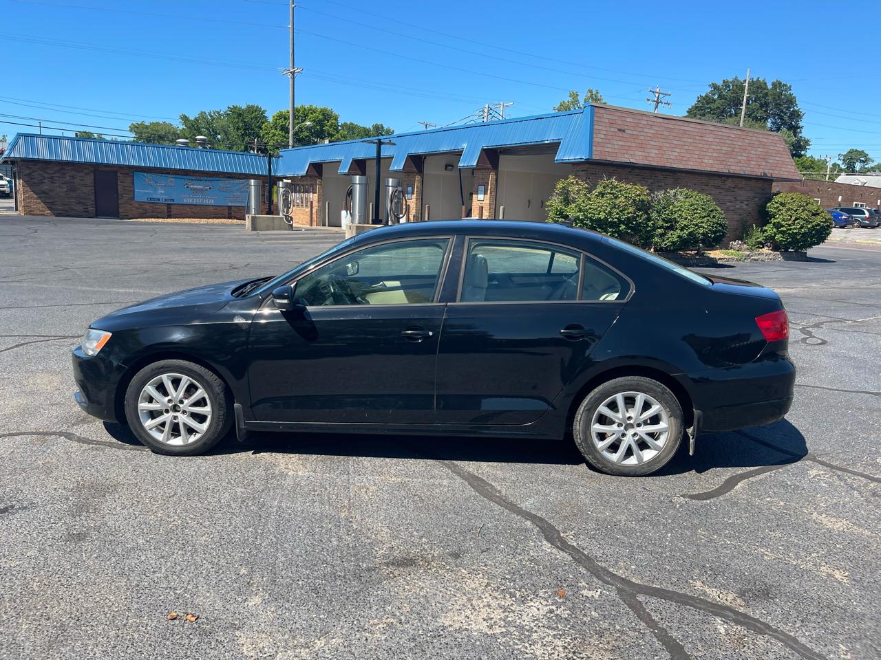 Volkswagen Jetta SE 2012