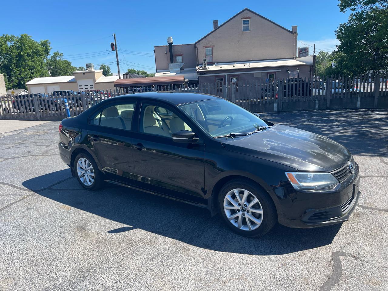 Volkswagen Jetta SE 2012
