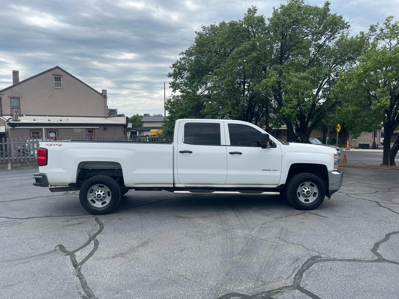 Chevrolet Silverado 2500HD 4WD Crew Cab 172" Work Truck 2015