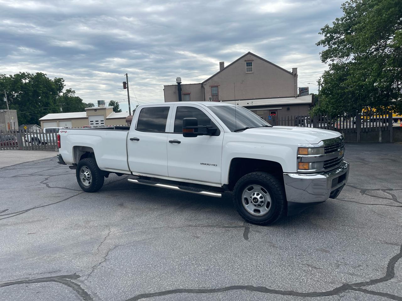 Chevrolet Silverado 2500HD 4WD Crew Cab 172" Work Truck 2015