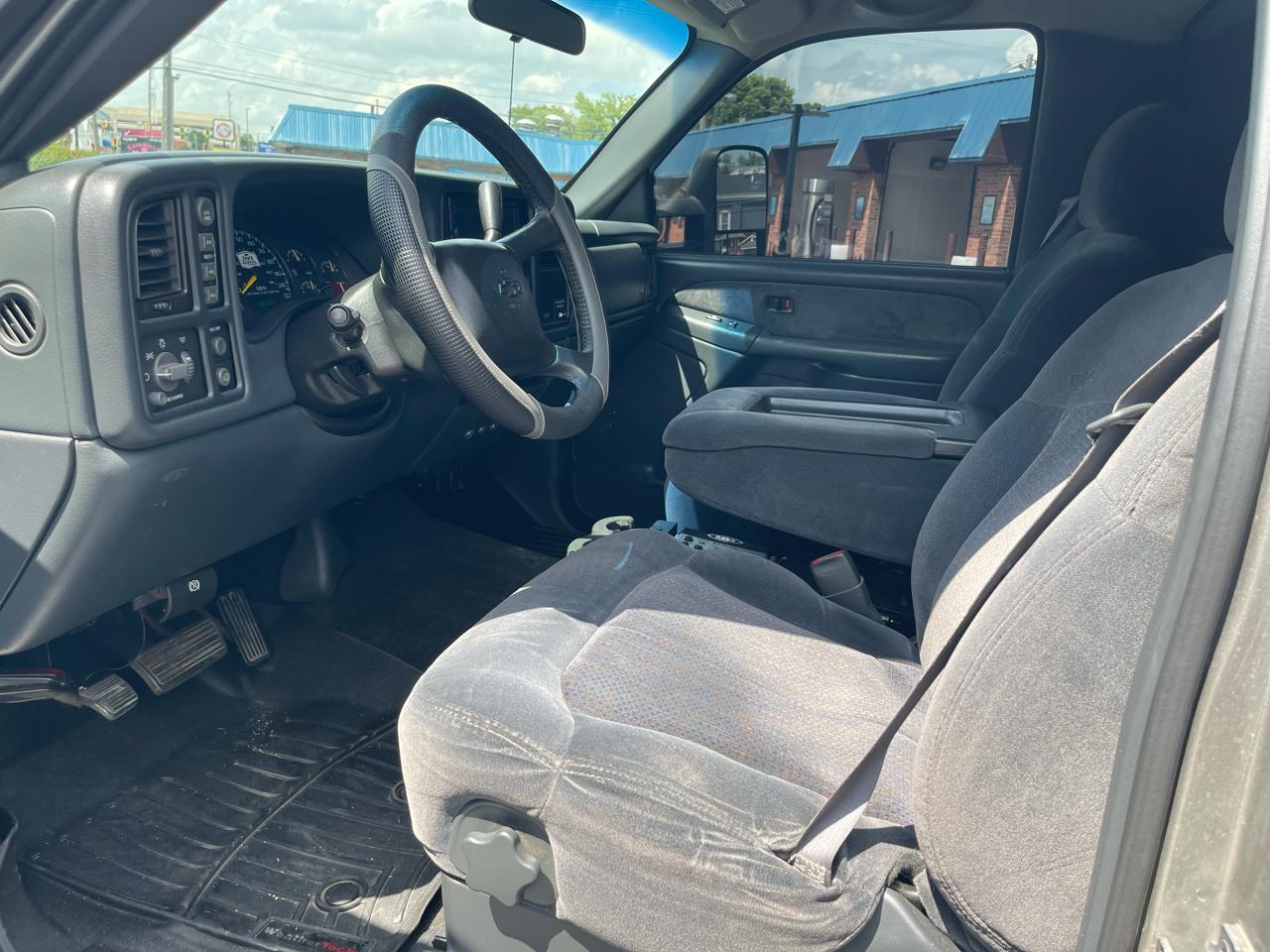 Chevrolet Silverado 1500 1LT Regular Cab 4WD 2001