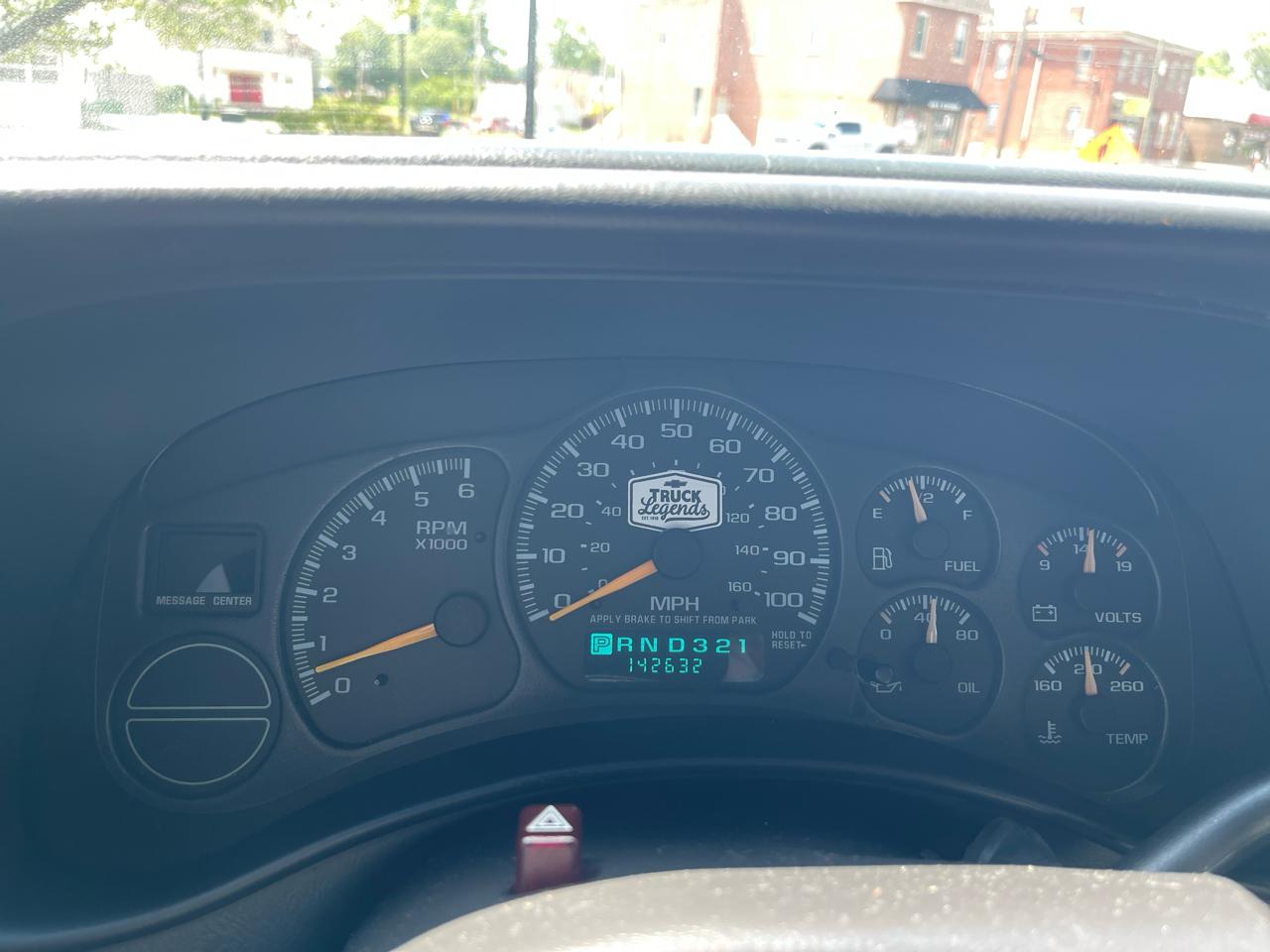 Chevrolet Silverado 1500 1LT Regular Cab 4WD 2001