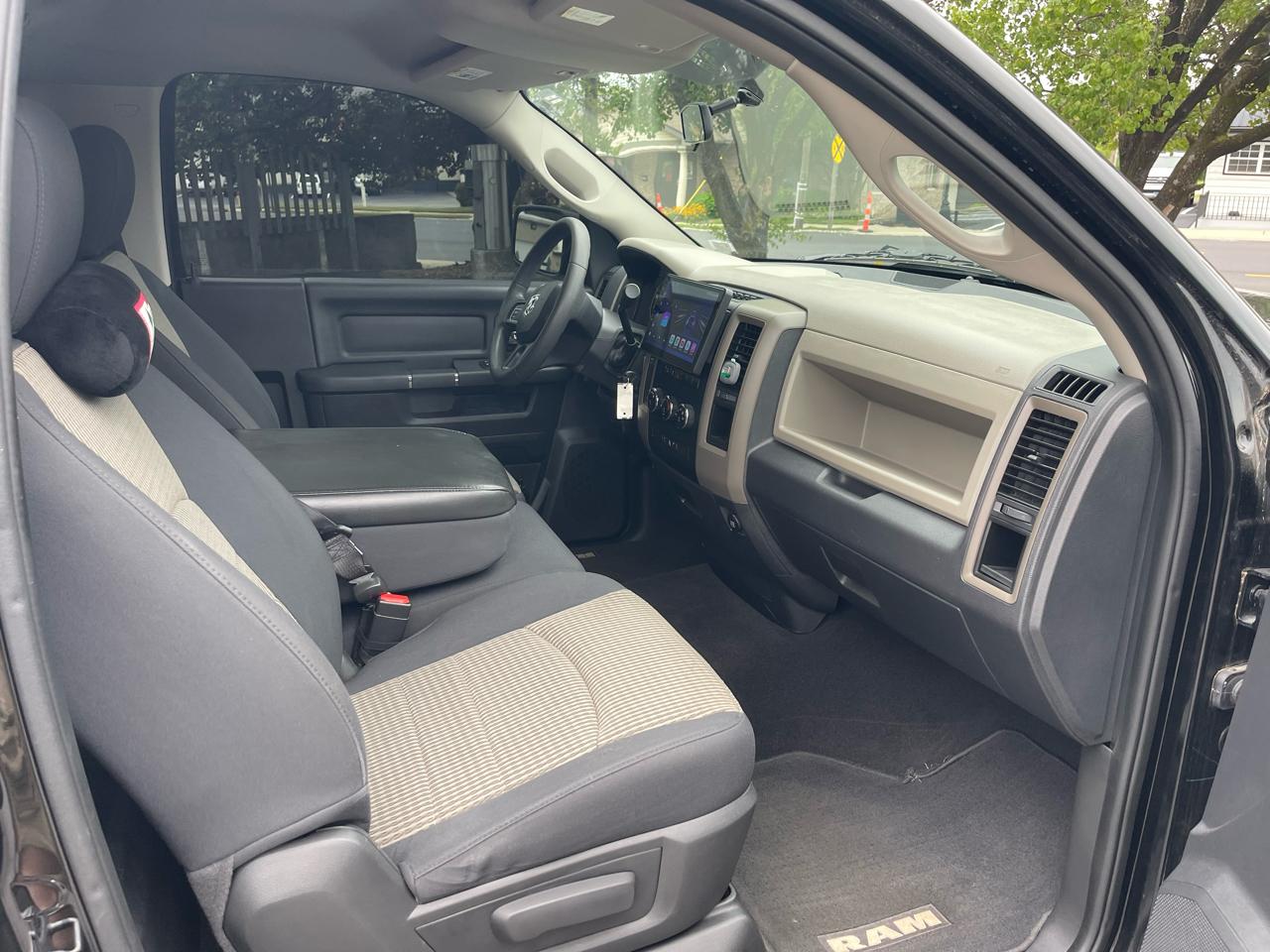 RAM 1500 2WD Reg Cab 120.5" Sport 2012
