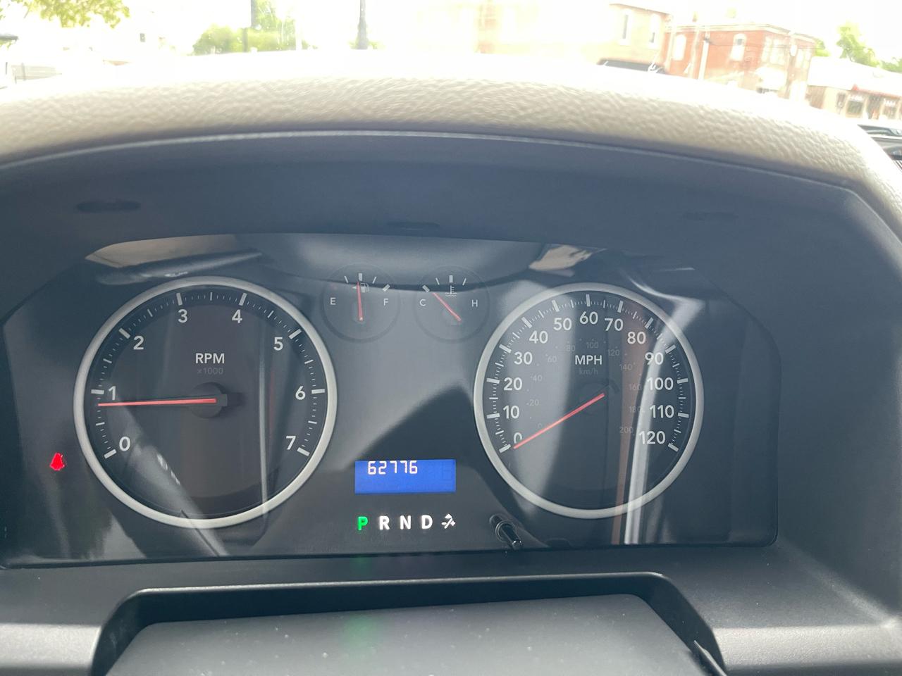 RAM 1500 2WD Reg Cab 120.5" Sport 2012