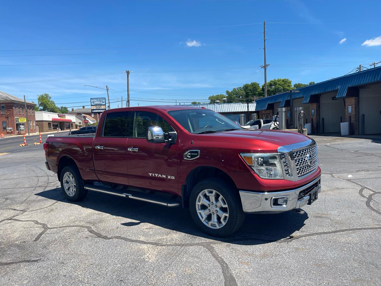 Nissan Titan XD 4WD Crew Cab SV Diesel 2016