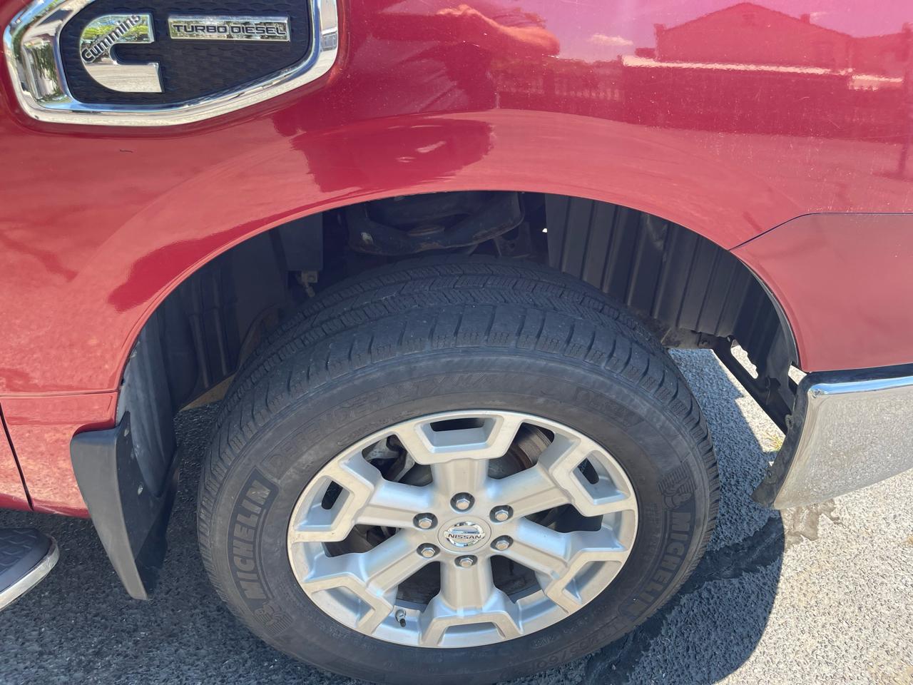 Nissan Titan XD 4WD Crew Cab SV Diesel 2016