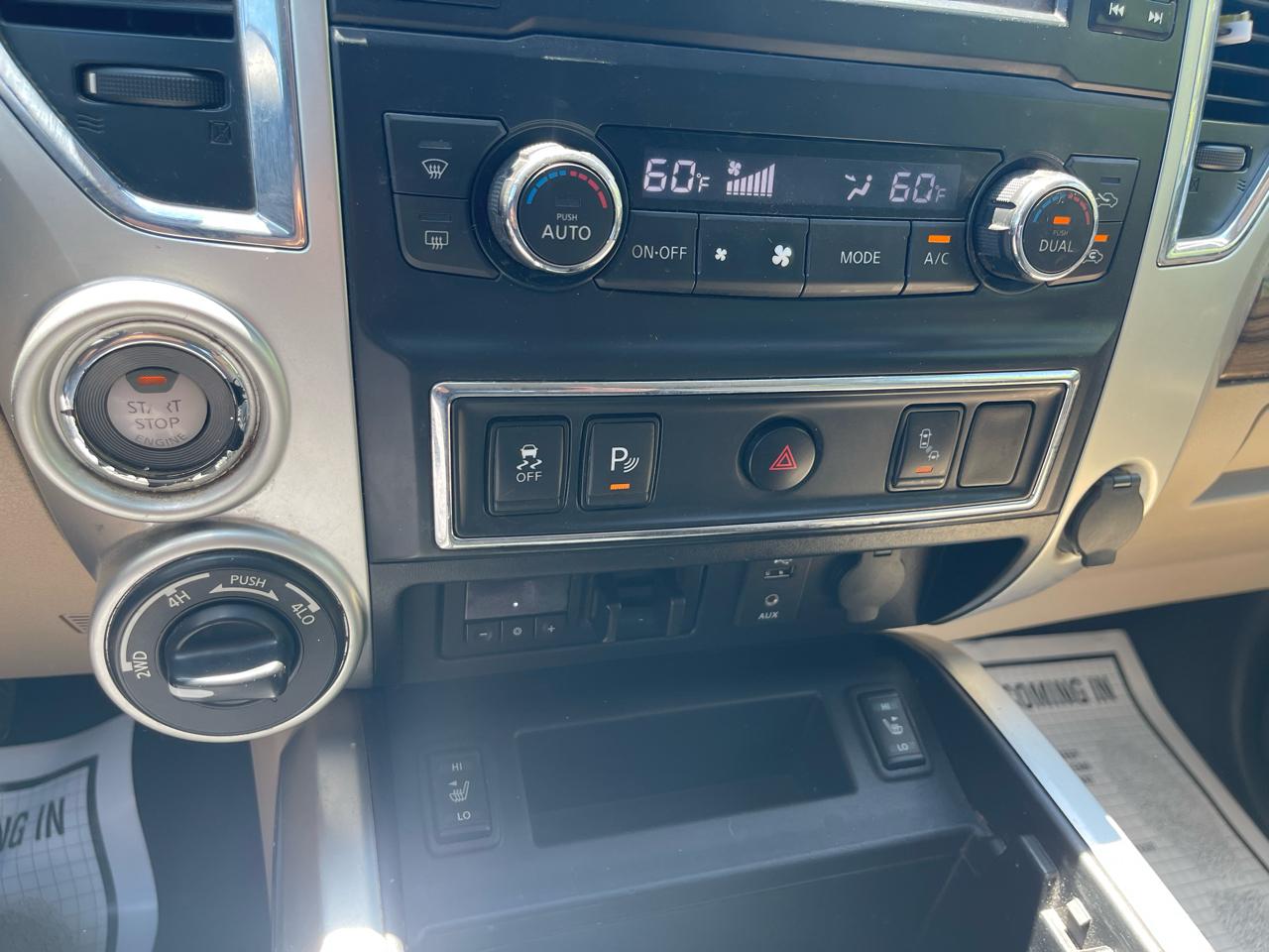 Nissan Titan XD 4WD Crew Cab SV Diesel 2016