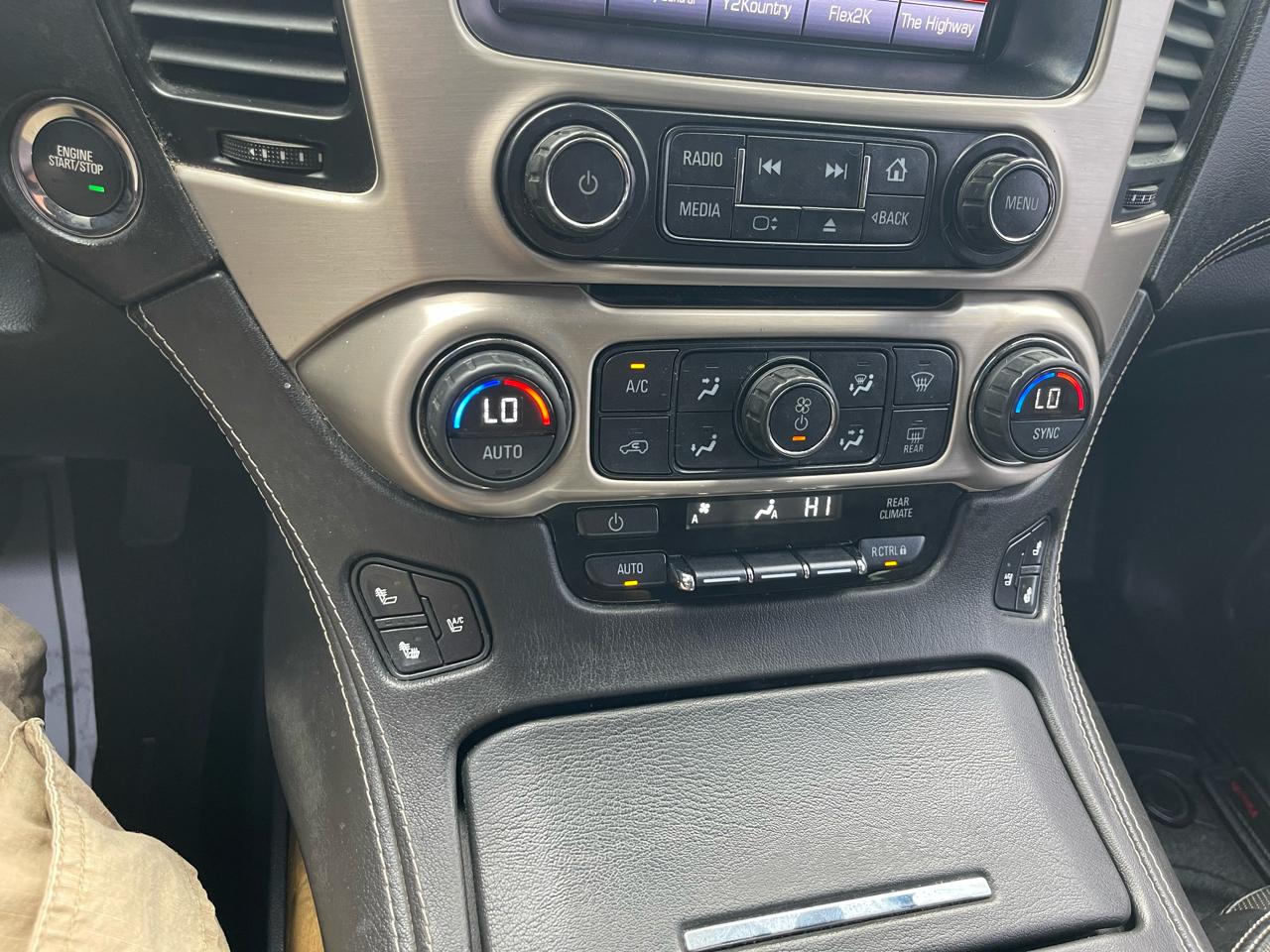 GMC Yukon XL Denali 4WD 2016