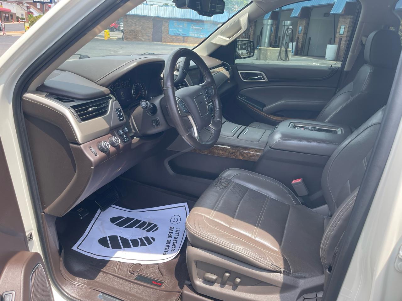 GMC Yukon Denali 4WD 2015