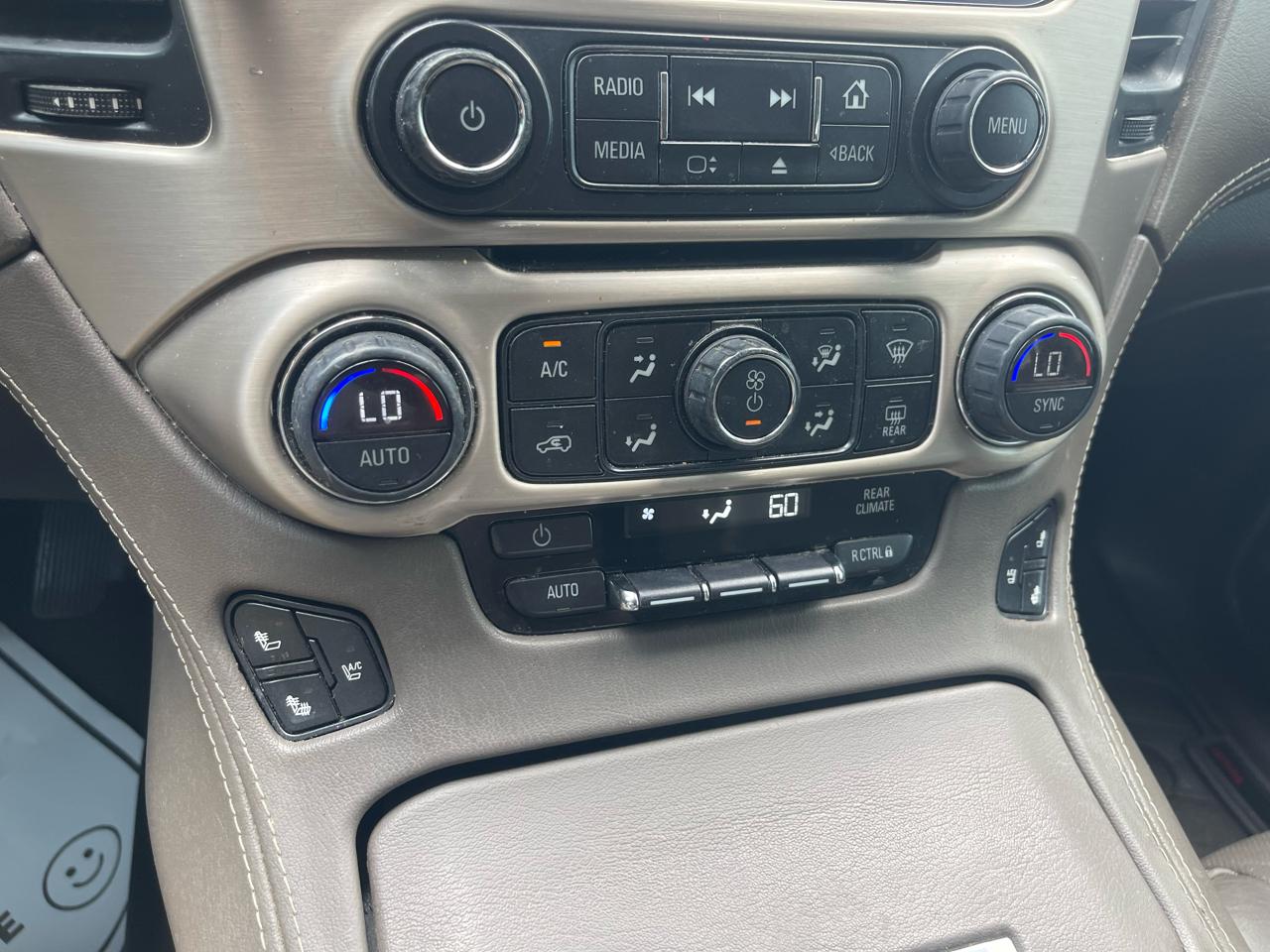 GMC Yukon Denali 4WD 2015
