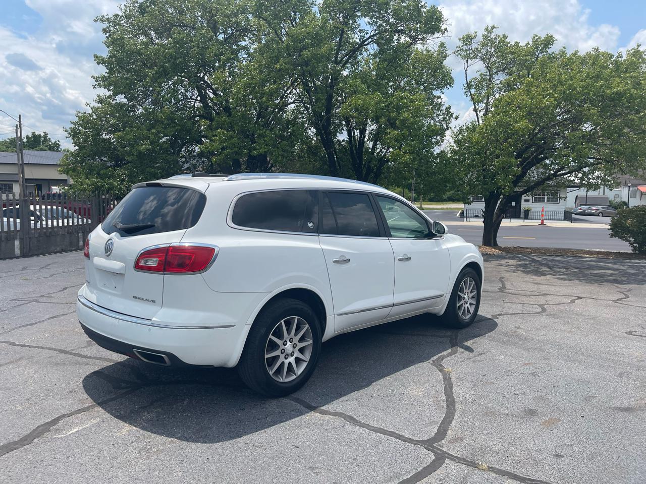 Buick Enclave Leather FWD 2017