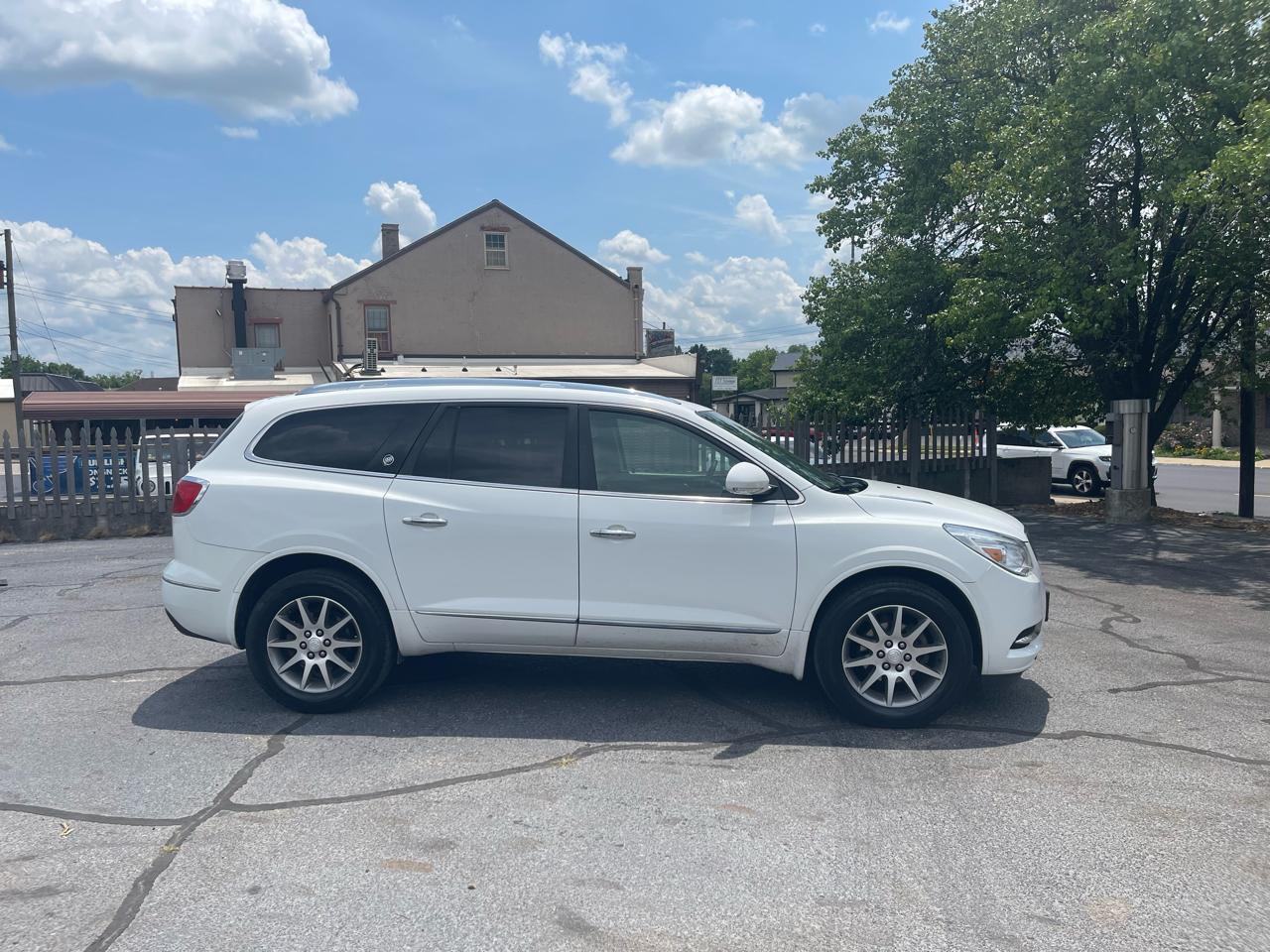 Buick Enclave Leather FWD 2017