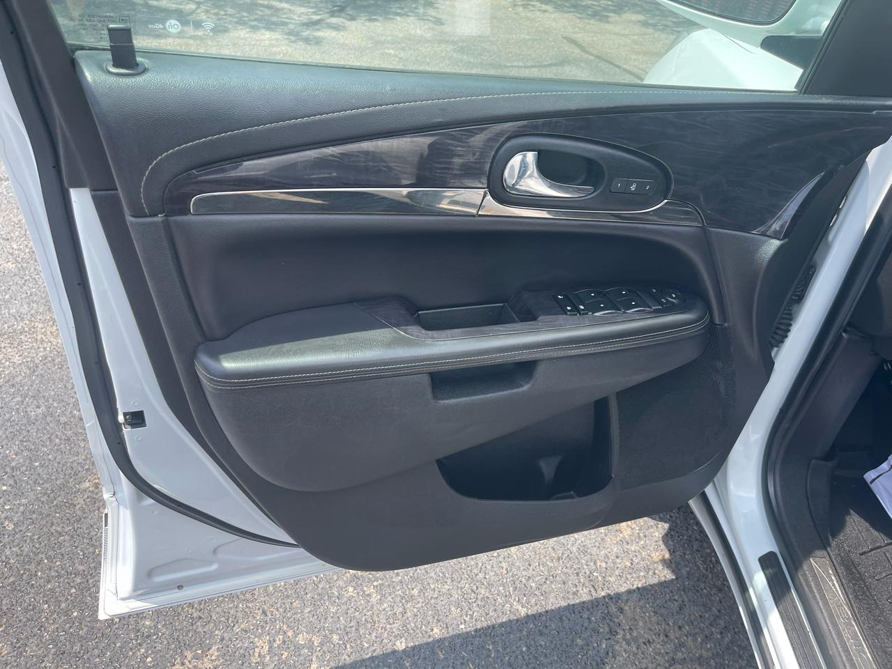 Buick Enclave Leather FWD 2017