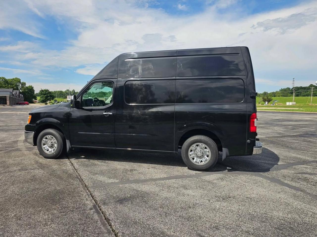 Nissan NV Cargo 3500 HD S High Roof 2019