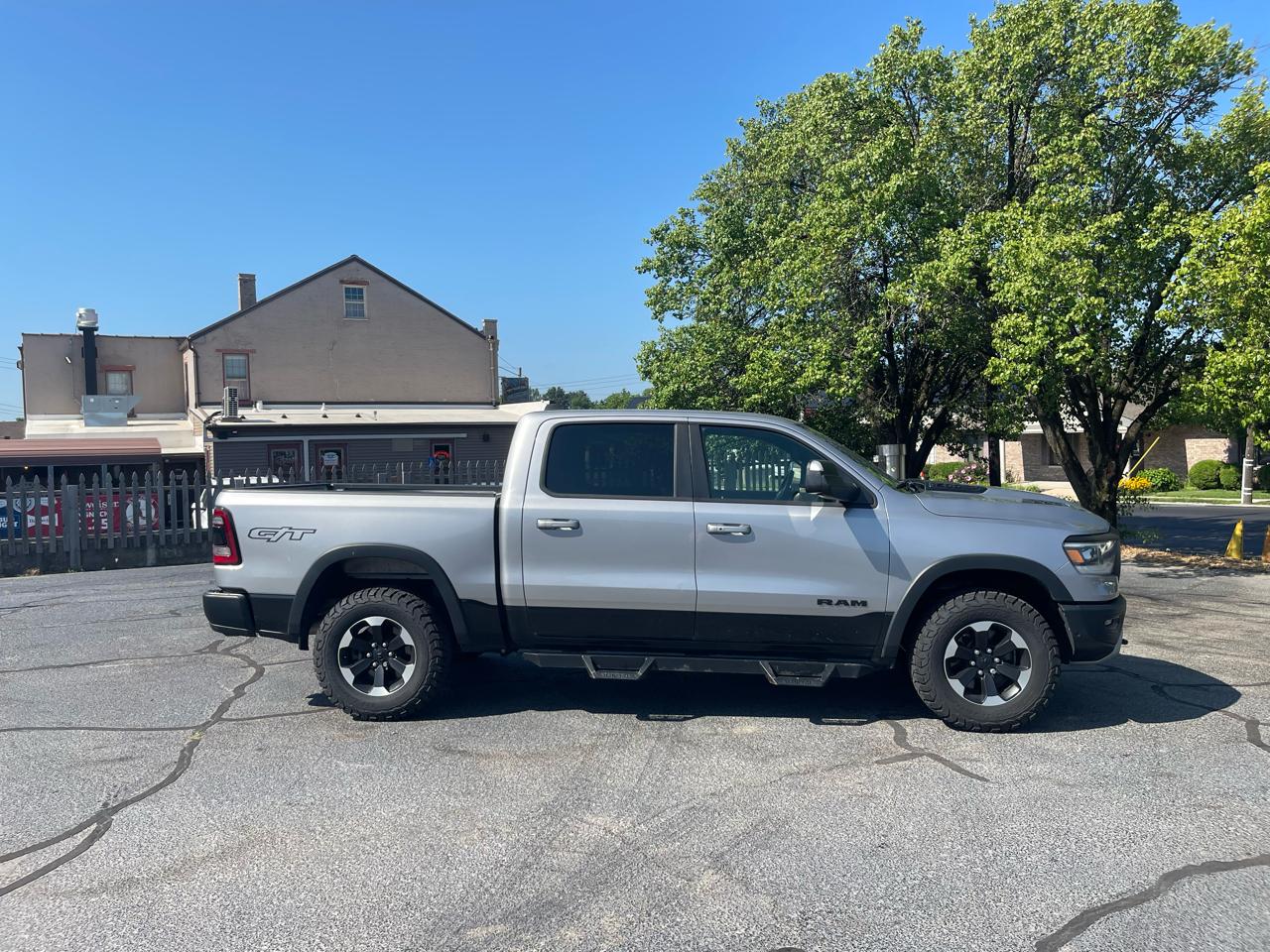 RAM 1500 4WD Crew Cab 140.5" Rebel 2022