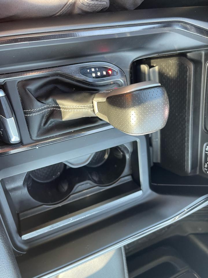 RAM 1500 4WD Crew Cab 140.5" Rebel 2022