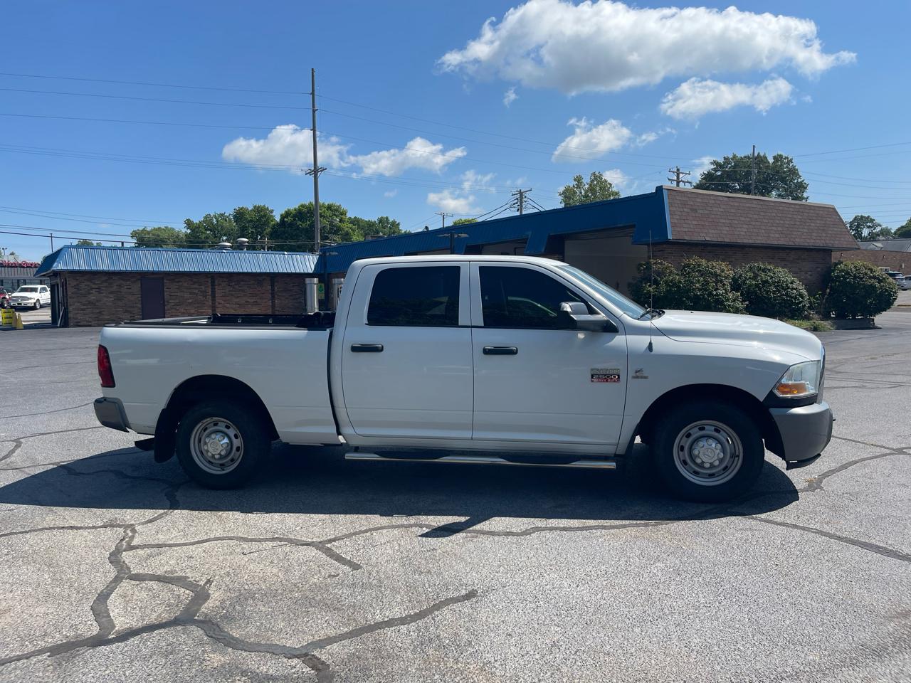 RAM 2500 2WD Crew Cab 169" Tradesman 2011