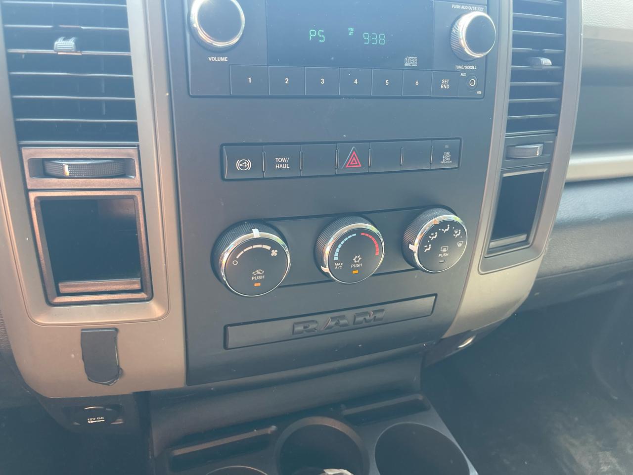 RAM 2500 2WD Crew Cab 169" Tradesman 2011