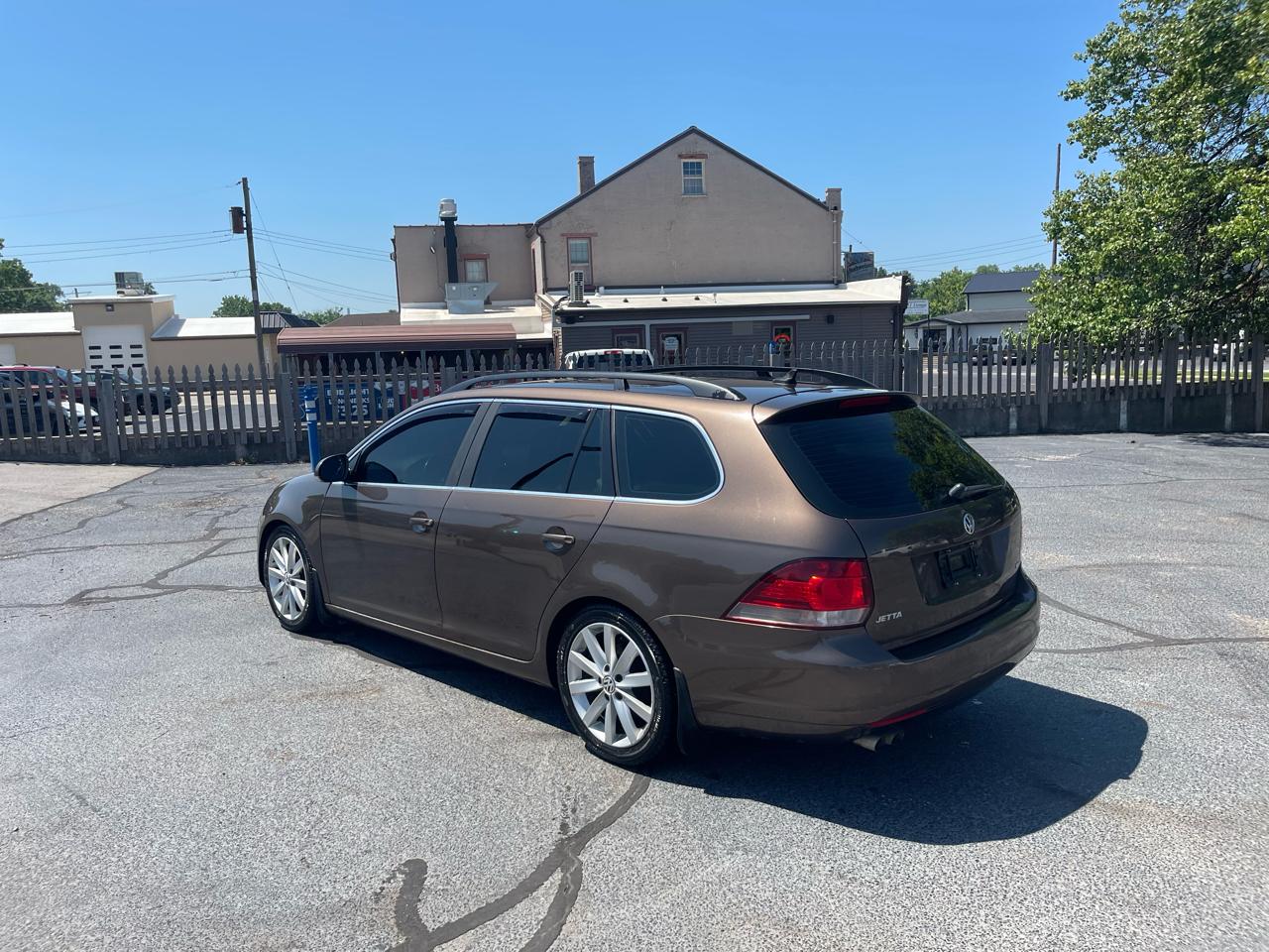 Volkswagen Jetta SportWagen 2.0L TDI 2014