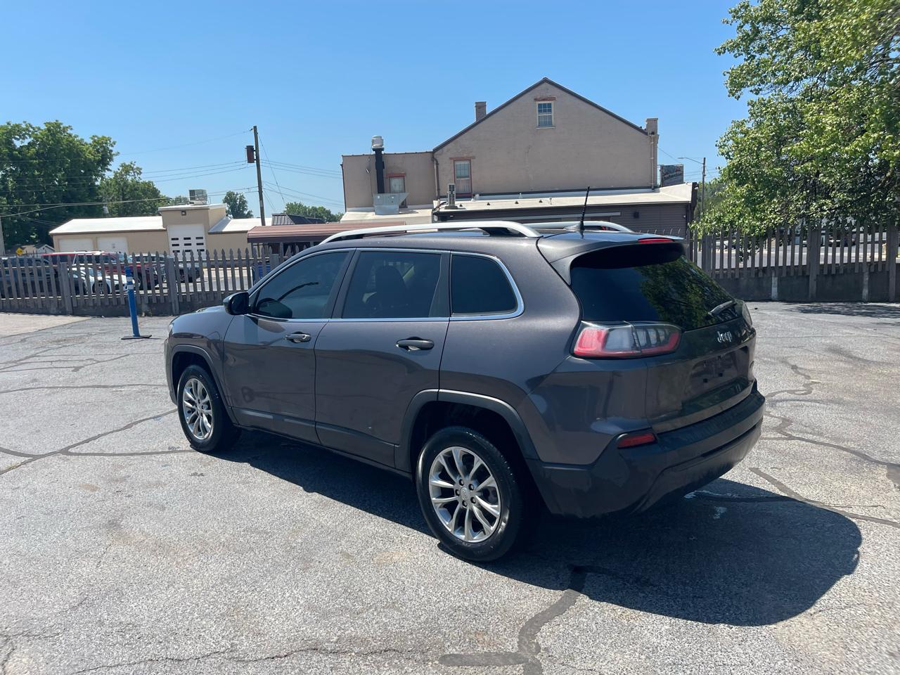 Jeep Cherokee Latitude Plus FWD 2019