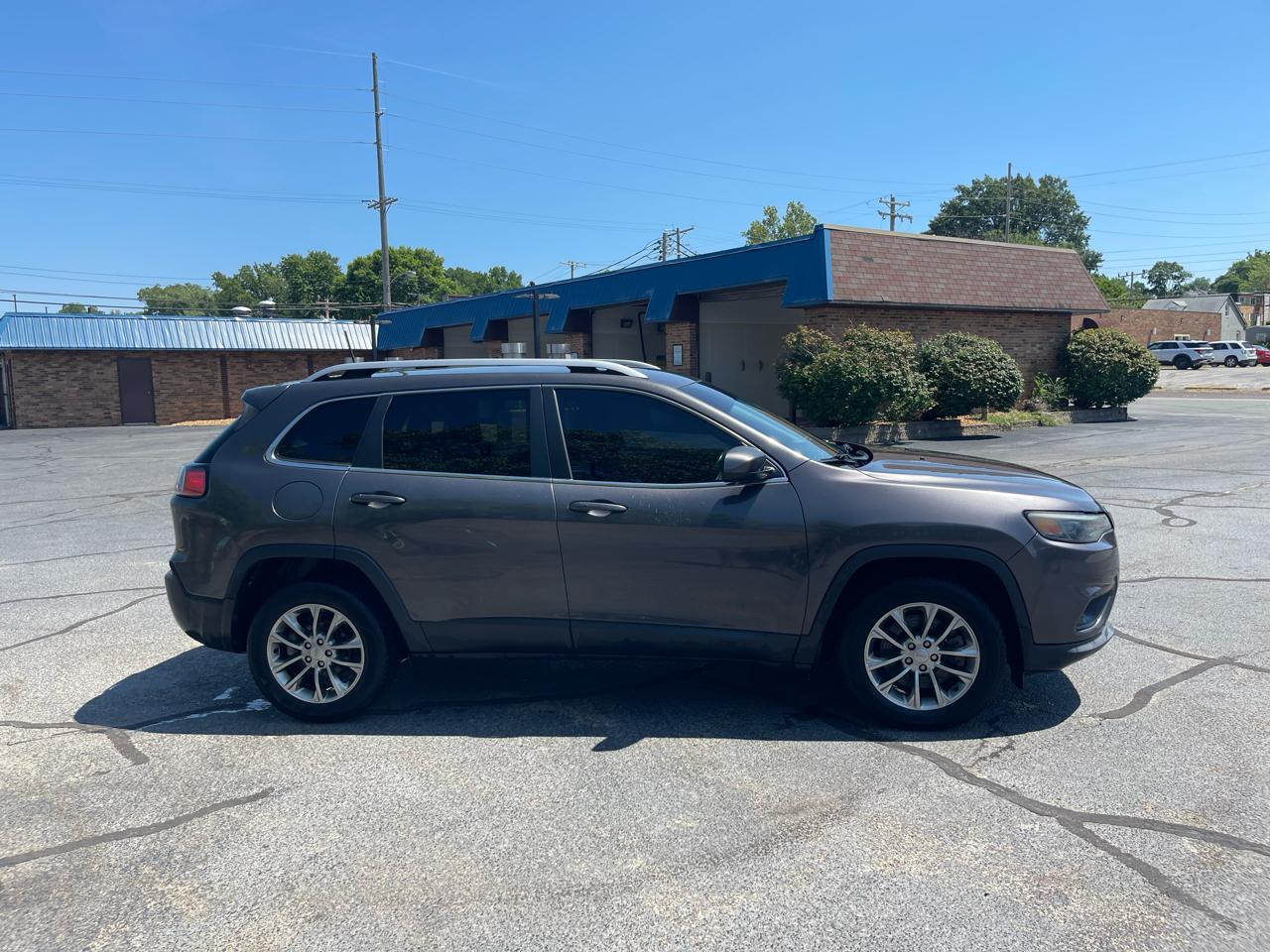Jeep Cherokee Latitude Plus FWD 2019
