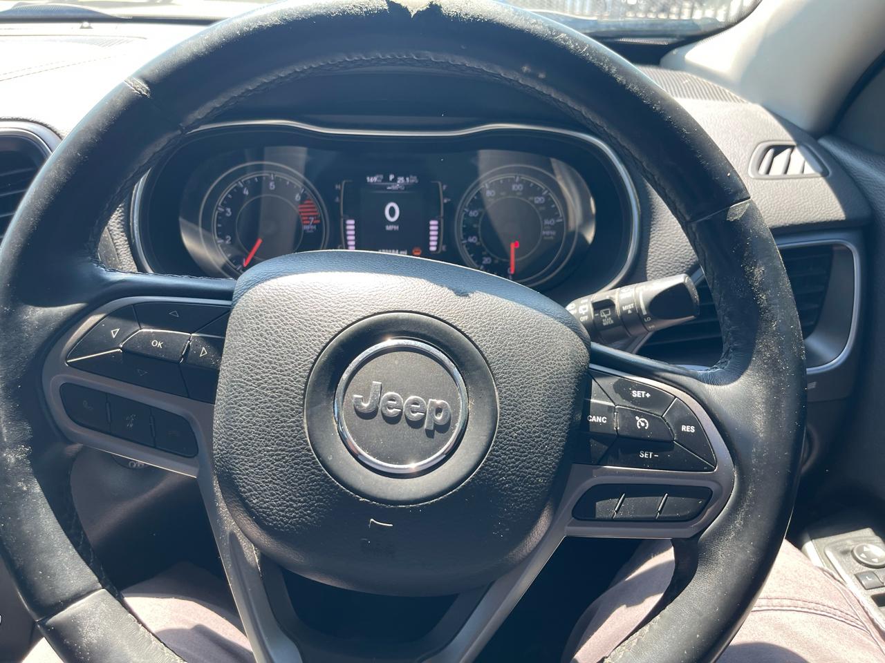 Jeep Cherokee Latitude Plus FWD 2019