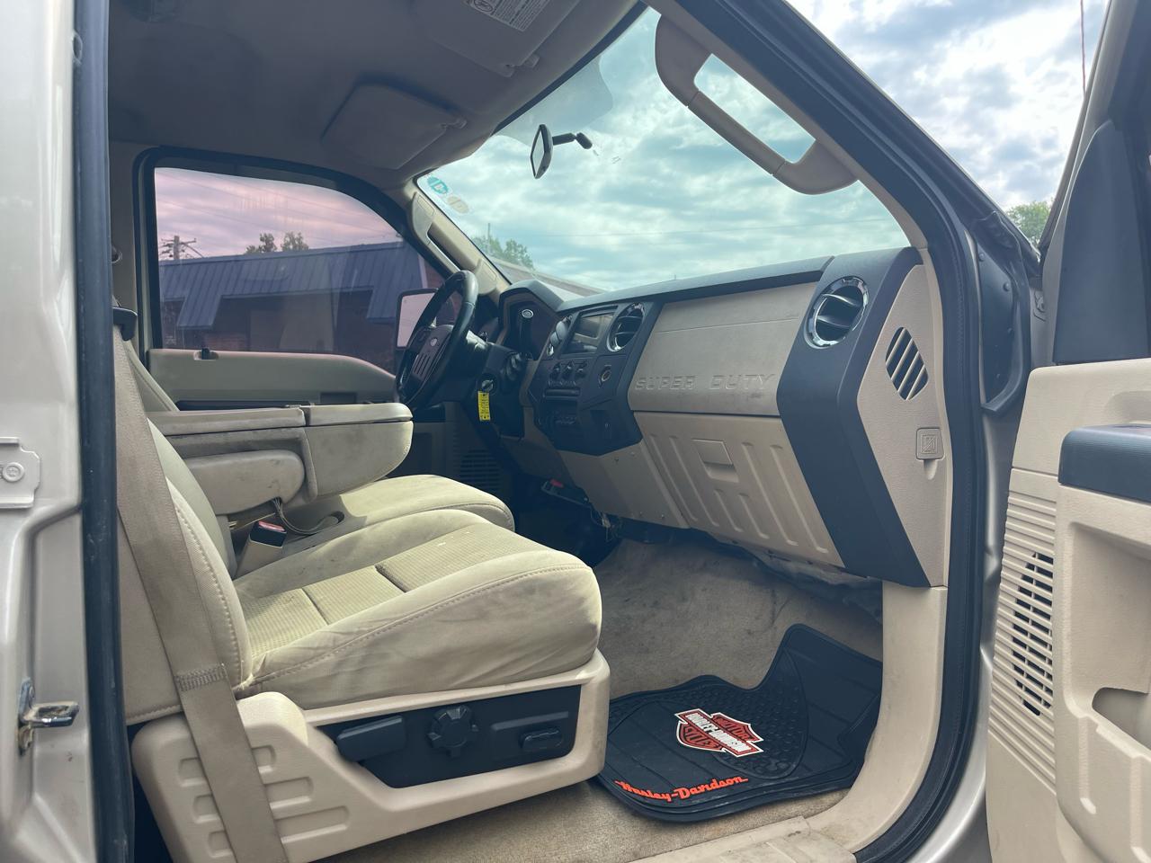 Ford F-250 SD XLT Crew Cab Long Bed 4WD 2008