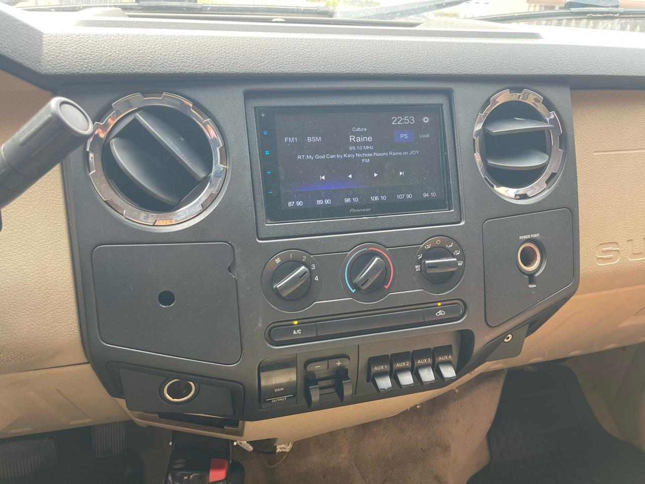 Ford F-250 SD XLT Crew Cab Long Bed 4WD 2008