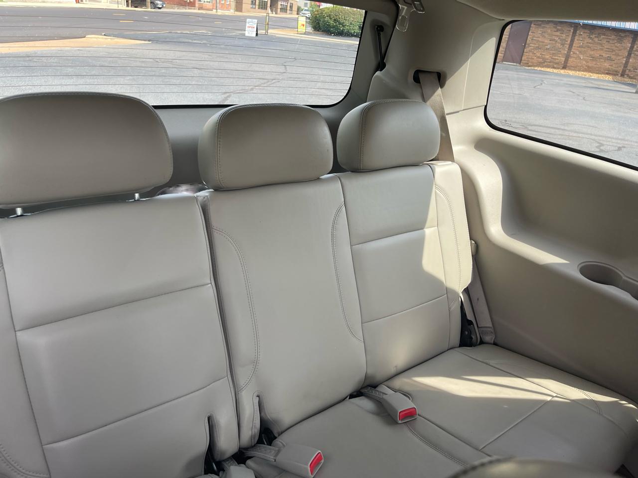 Chrysler Aspen Limited 4WD 2008